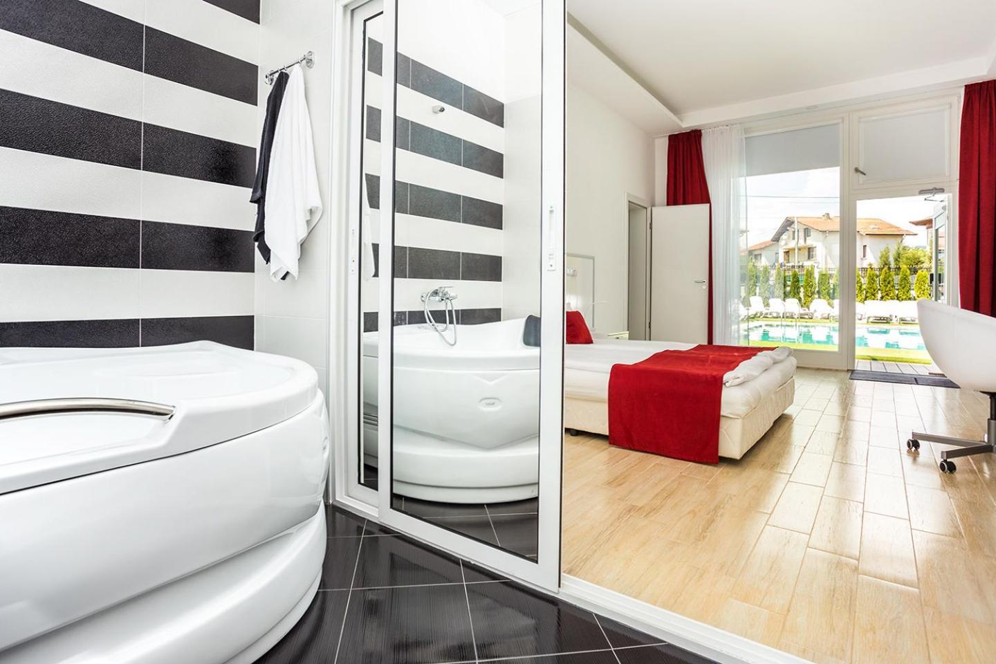 Complex Europe Hotel Dolna Banya Exterior photo